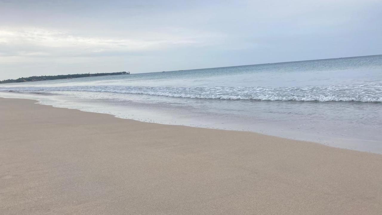 Ceylon Beach Haven Uppuveli Тринкомалі Екстер'єр фото
